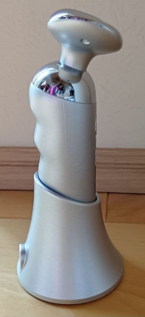 スポーツクラブが作った 美顔器　スタイリーフェイス