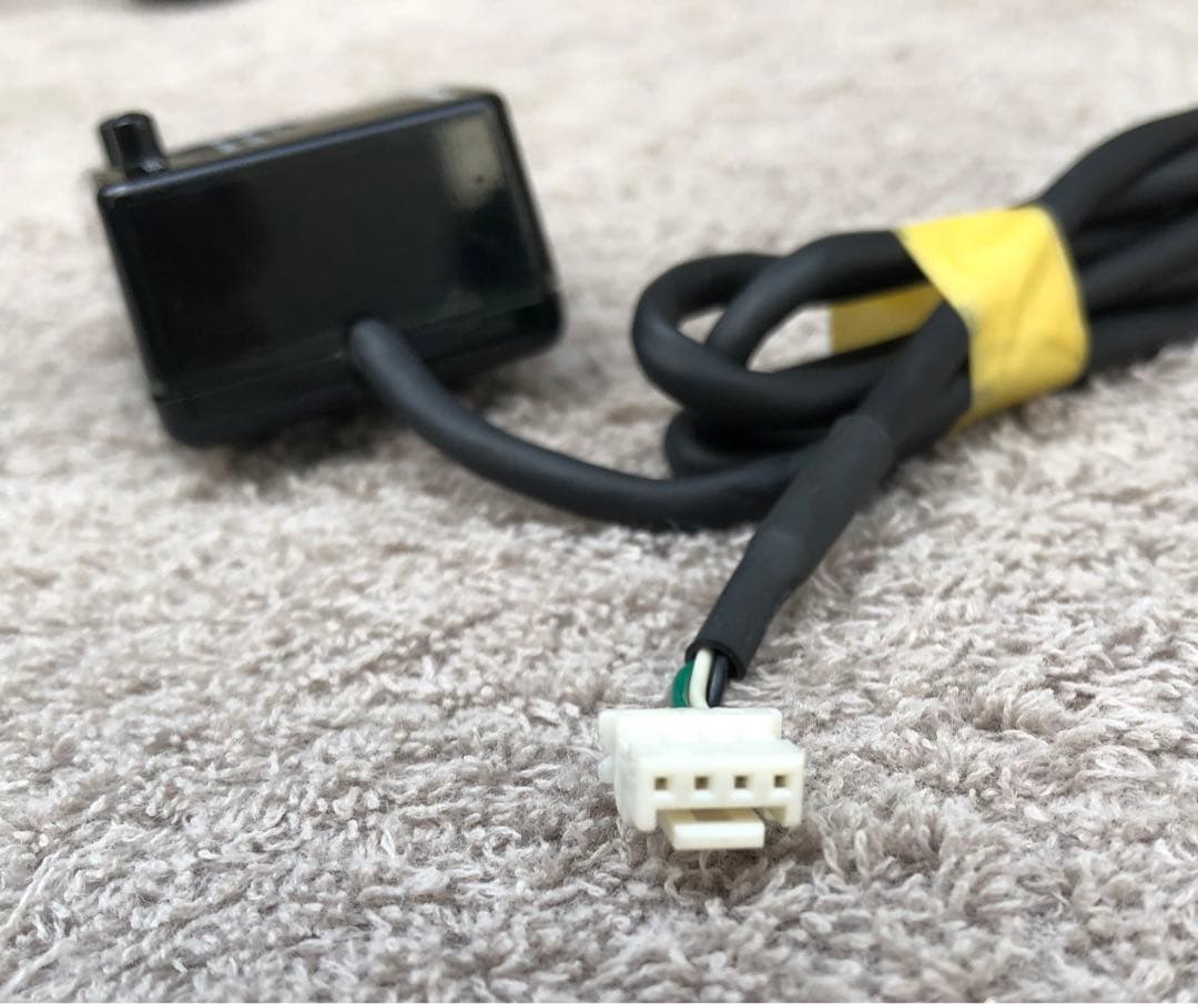 PIVOT 3 drive COMPACT スロットルコントローラー　THR