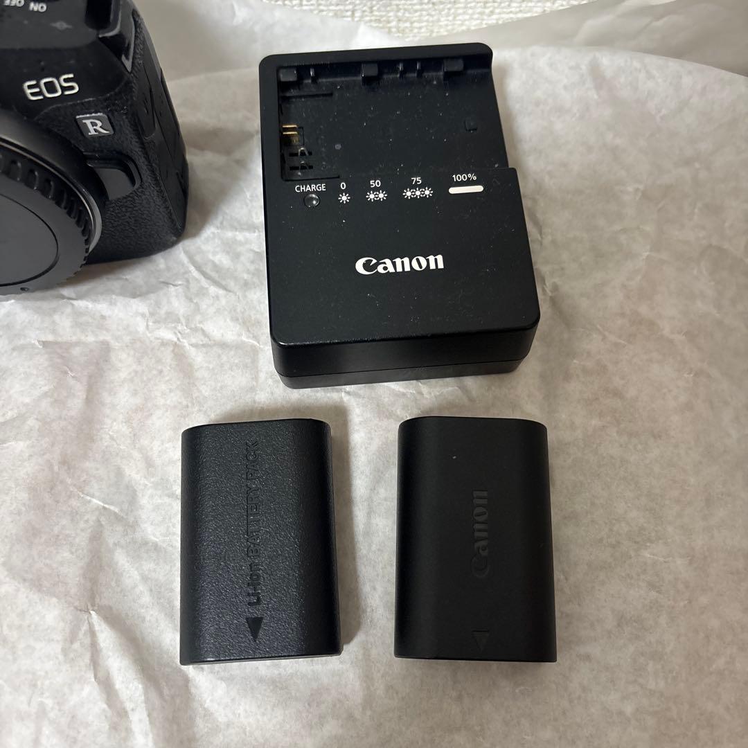 【10/11まで出品】Canon EOS Rミラーレスカメラ 本体バッテリー3個