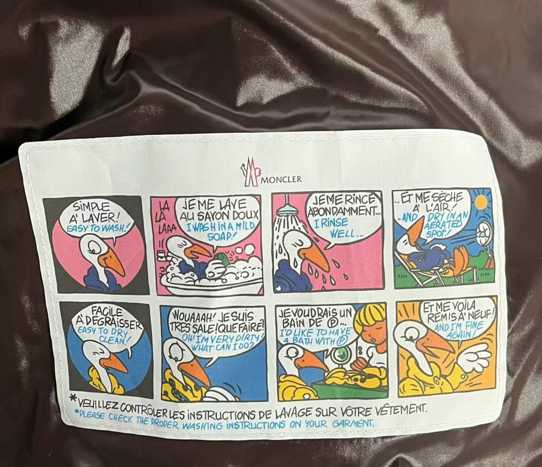 MONCLER フード付きダウンジャケット ネイビー