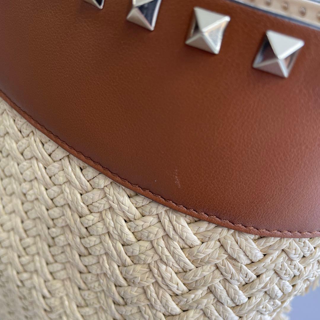 ヴァレンティノ ロックスタッズ 付き かごバッグ