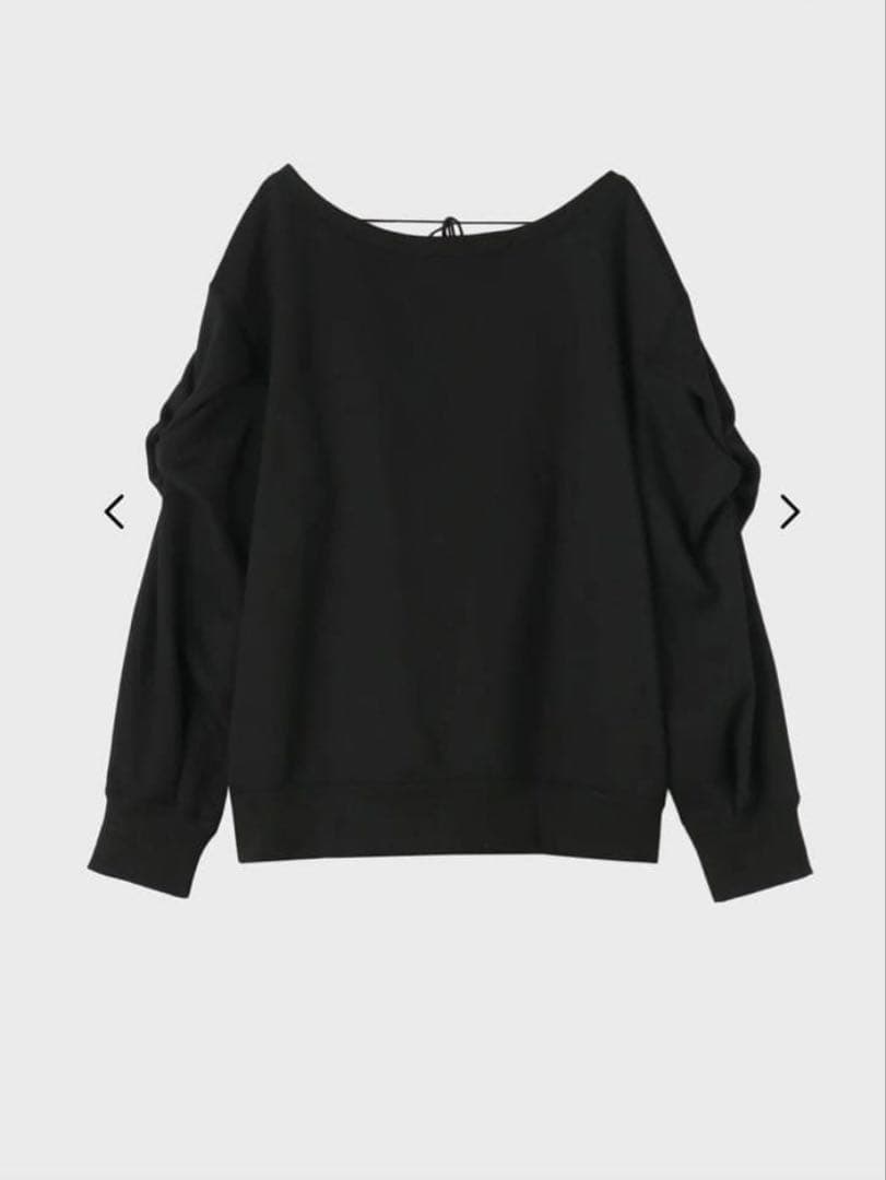 THE TOÉ ／Opern Off-shoulder Sweat スウェットS