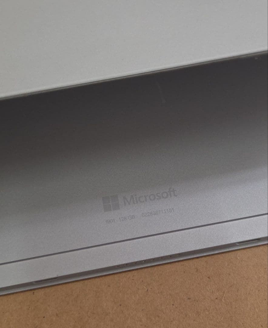 Surface Go2 8GB128GB）本体　windows 11対応モデル