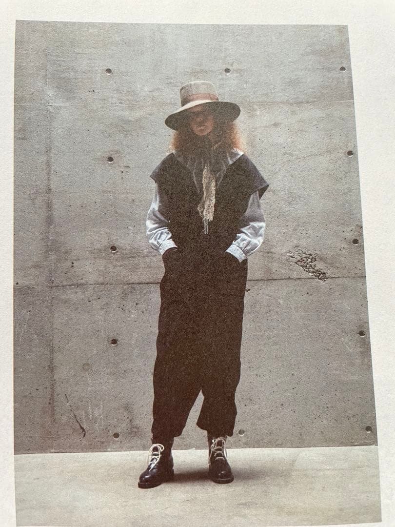 FUDGE掲載　ネストローブ完売ブラウス