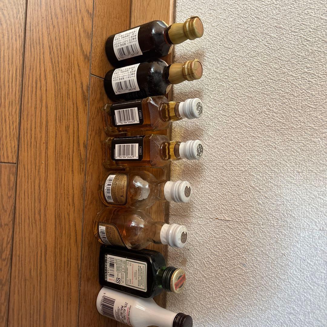 ミニボトル8本　山崎12年・ジャックダニエル・シーバスリーガル12年セット