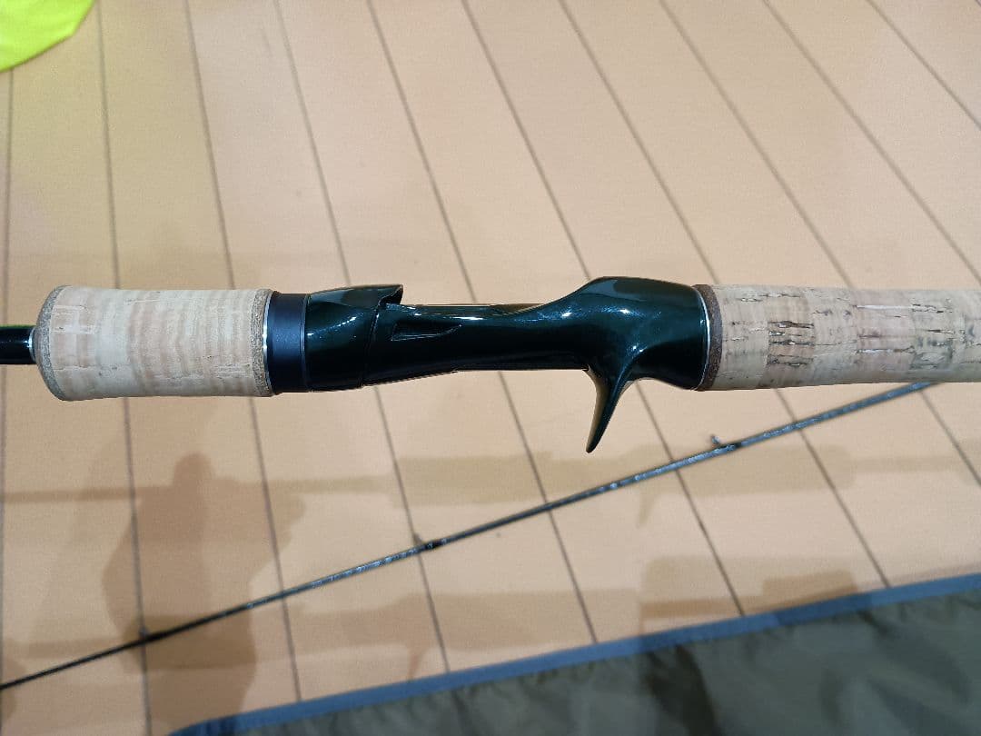 SHIMANO 21カーディフ AX B60UL トラウトロッド