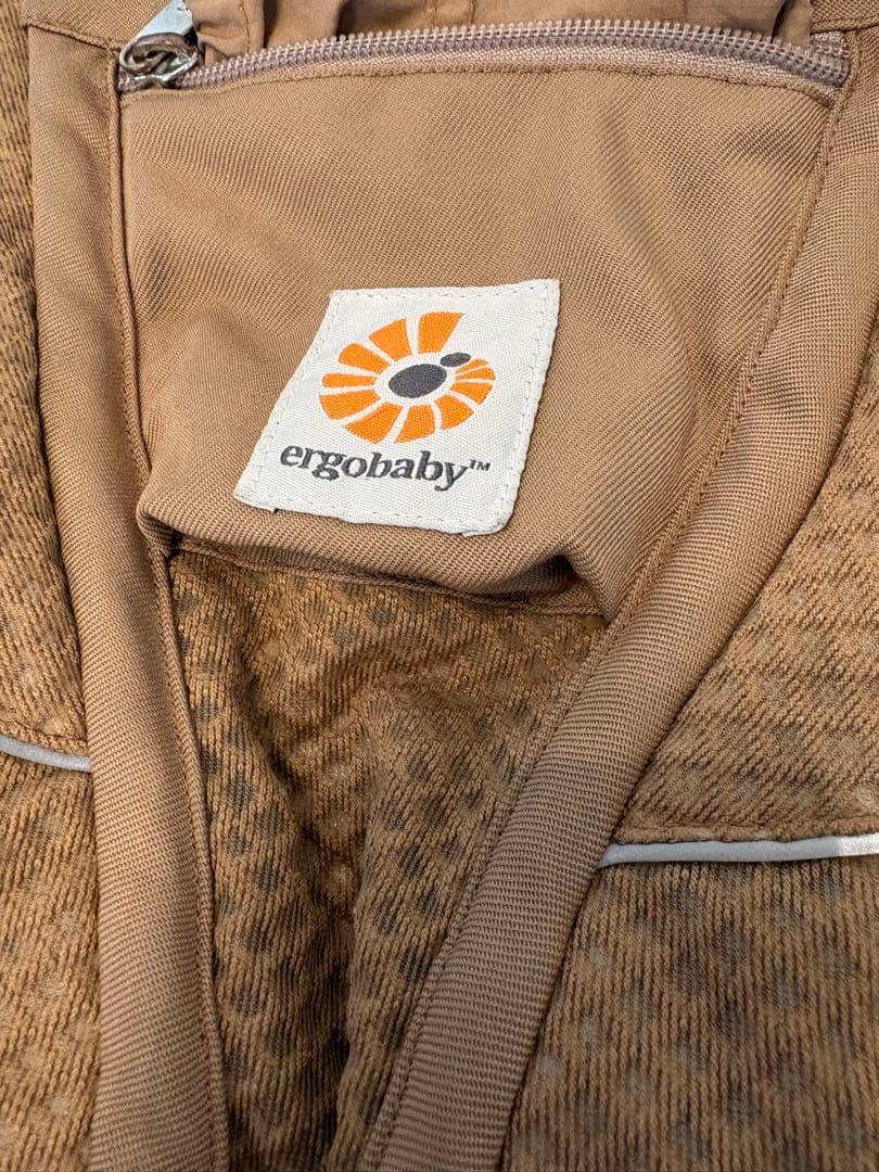 ergobaby Omni breeze抱っこ紐 ベージュ