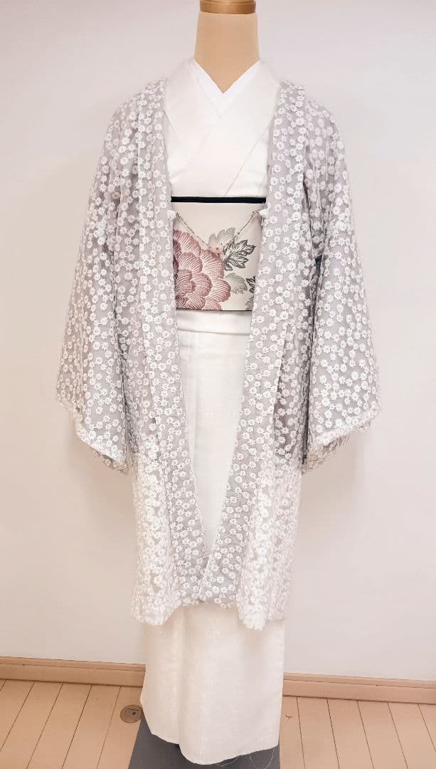 洗える色無地　花唐草地紋　Lサイズ　オフホワイト