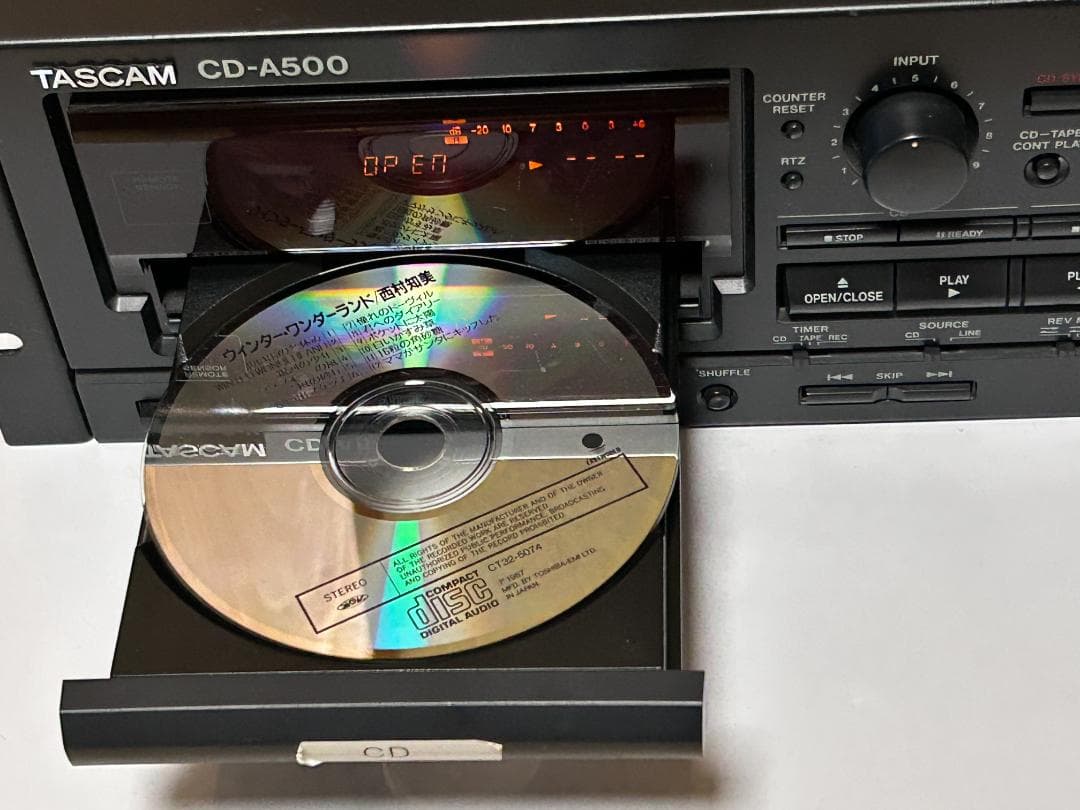火*）様 TASCAM CD-A500 CD・カセットデッキ