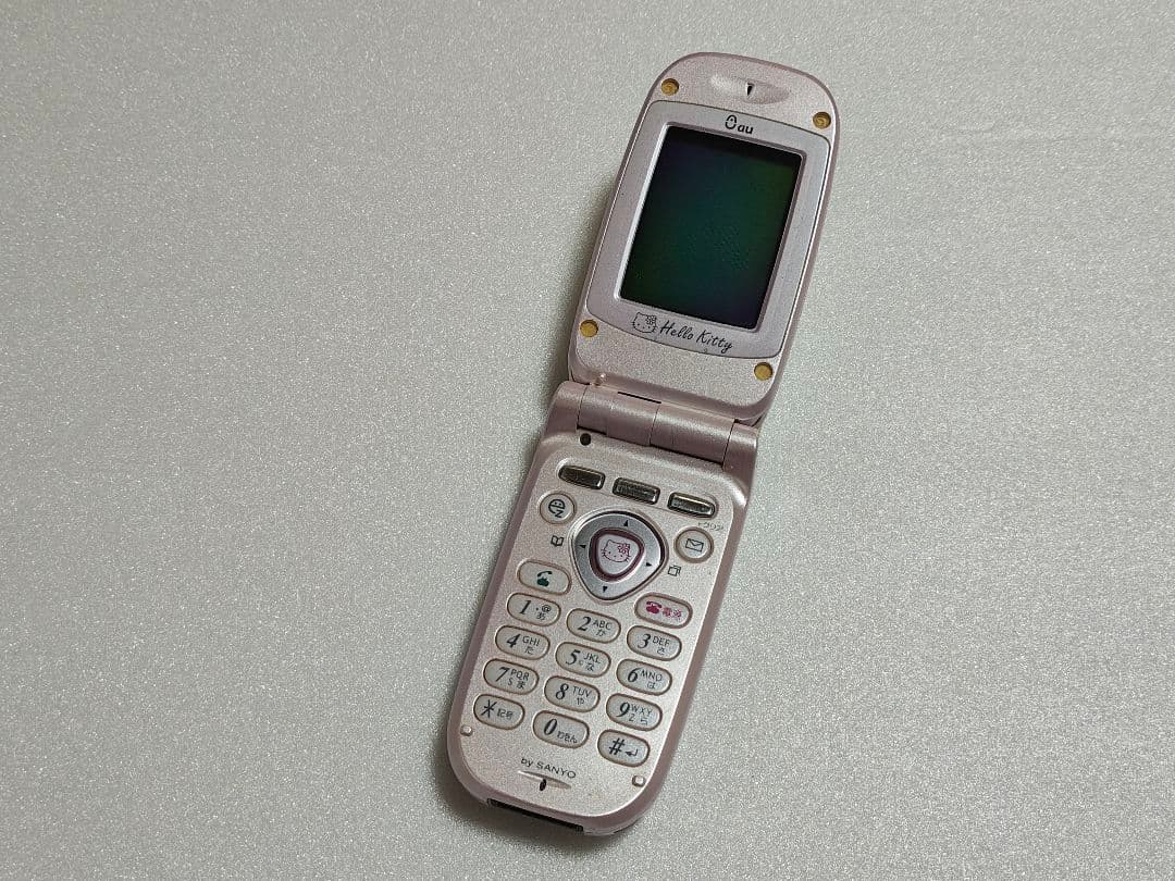 ハローキティ 携帯 cdmaOne C401SA 起動可 ジャンク