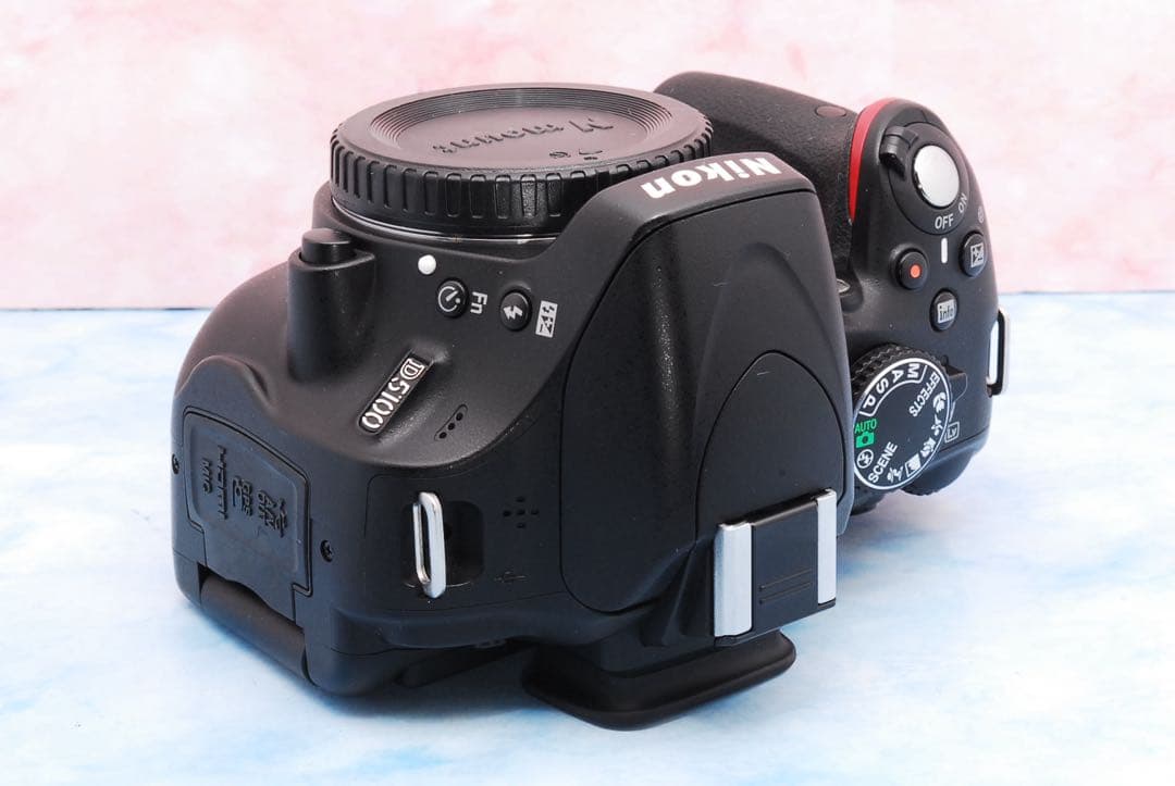 Nikon D5100★入門機★美品＆S数少★バッテリー2個★一眼レフカメラ