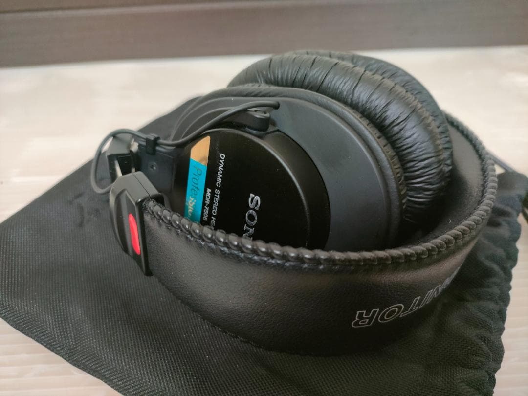 ソニー ヘッドホン MDR-7506 プラグ付き