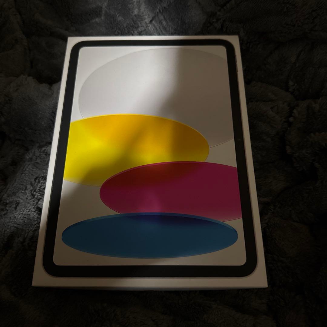 Apple iPad シルバー 本体 箱付き ケース付き フィルム付き