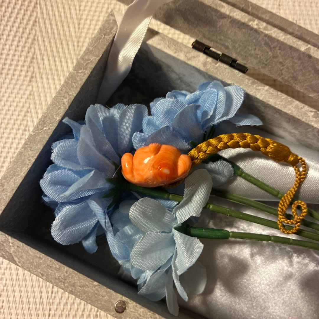 天然珊瑚 大黒様　珊瑚彫刻　根付 ストラップ 珊瑚　チャーム　縁起物　手彫り