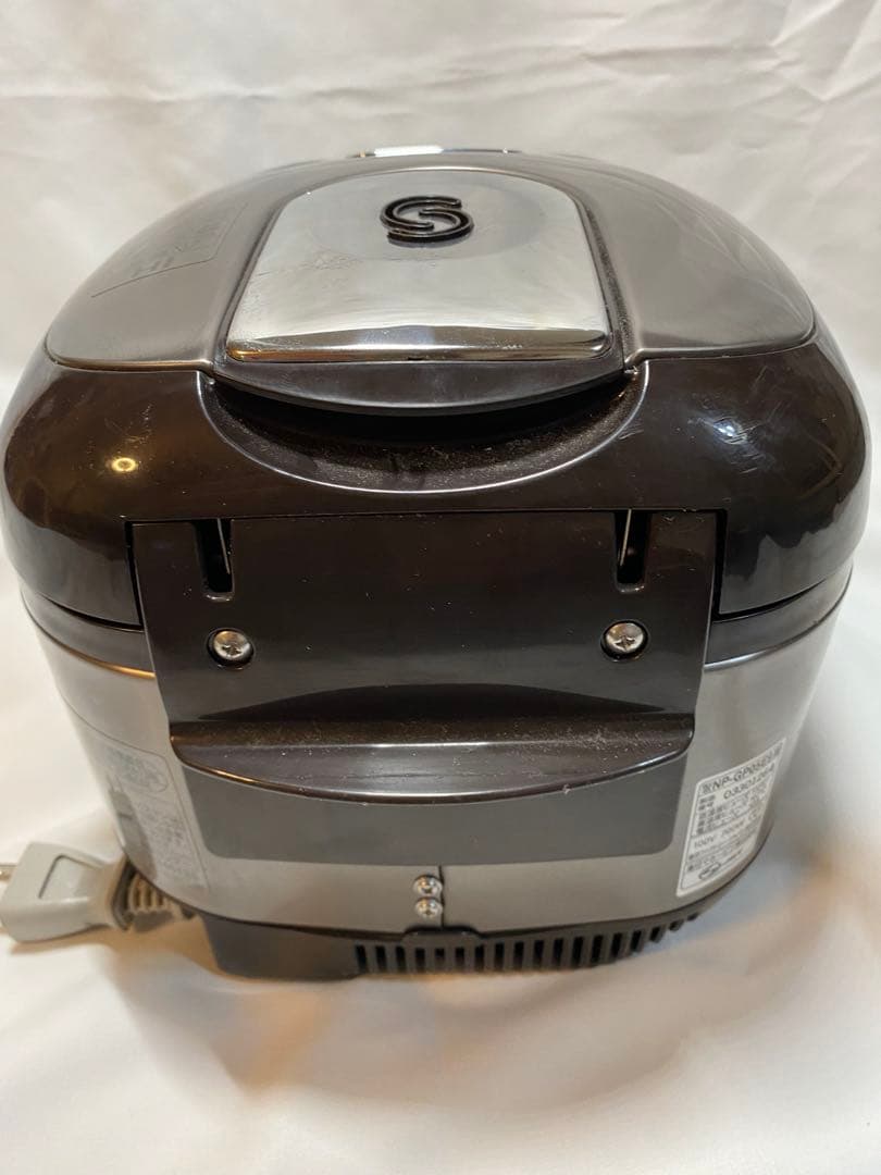 象印 Zojirushi NP-GP05E9炊飯器 2023年製　3合炊き