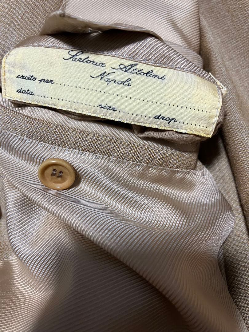 最終値下げ・美品・サルトリア アットリーニ 高級紳士服サンドベージュ柄イタリア製
