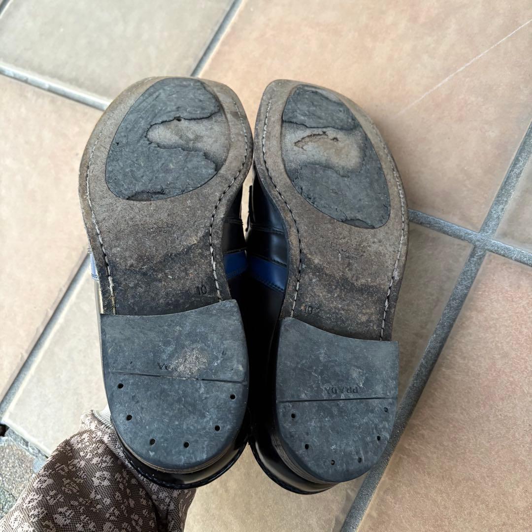 PRADA メンズ ローファー