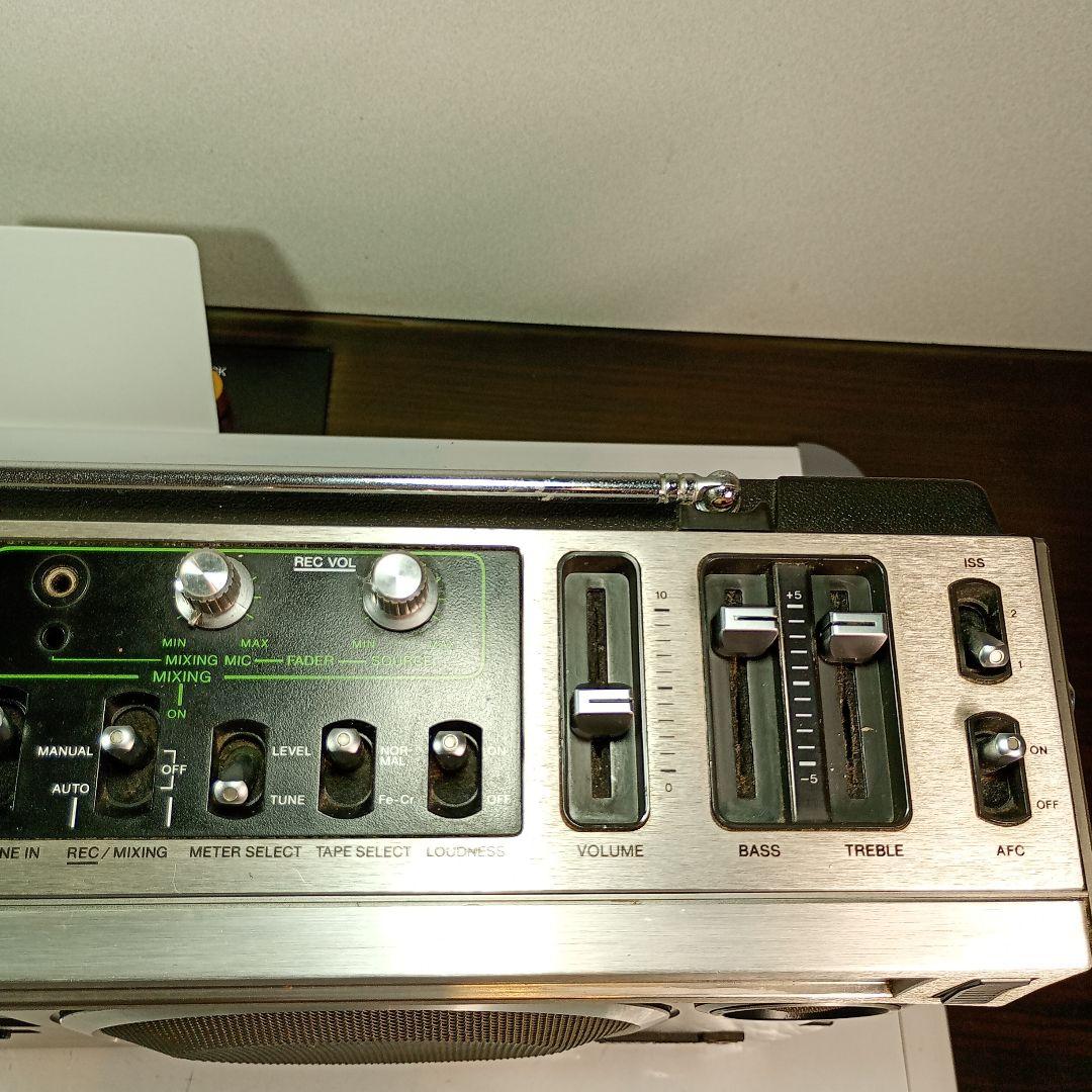SONY ラジカセ　CF-1980V　動作品。 電源ケーブル付き