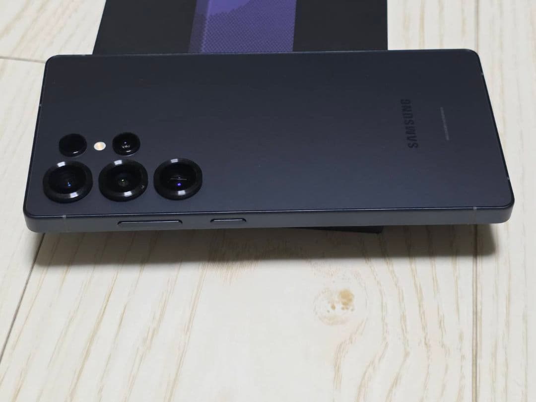 Galaxy S25 Ultra 1TB ジェットブラック未使用に近い‼️