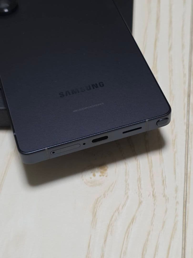 Galaxy S25 Ultra 1TB ジェットブラック未使用に近い‼️