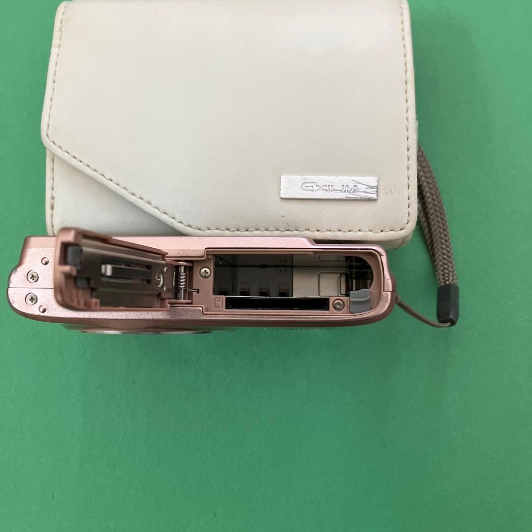 CASIO EXILIM EX-Z300 デジタルカメラ　ピンク⭐︎希少カラー⭐︎