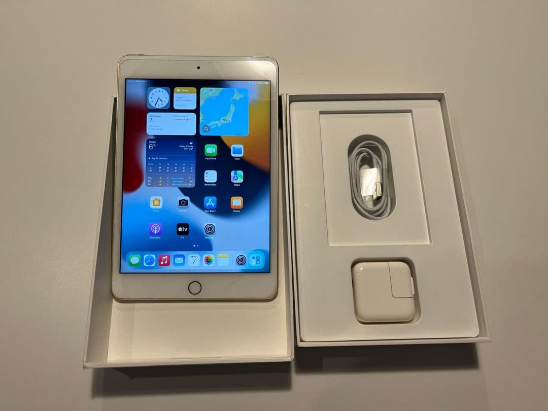 iPad mini 4 128GB セルラー（SIMフリー）ピンクゴールド