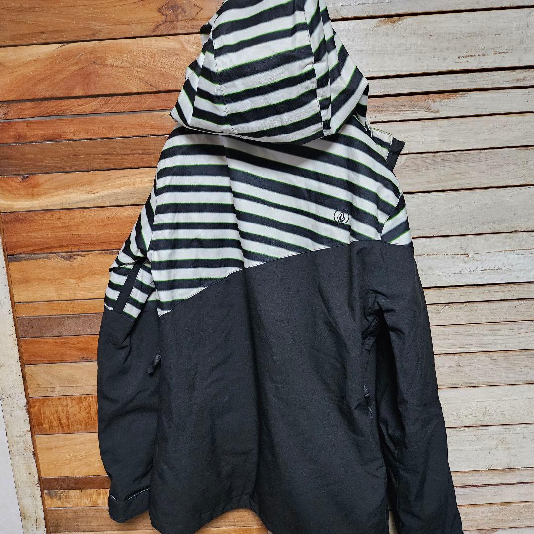 VOLCOM ボルコム スノーボード ウェア 黒×白 裏地起毛 ジャケット
