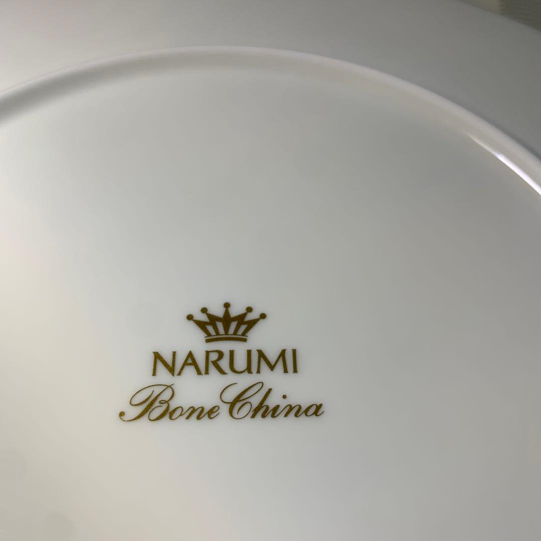 ナルミ　プロ　スタイル　ラッフル　プラチナ　ディナープレート　シルバー　大皿