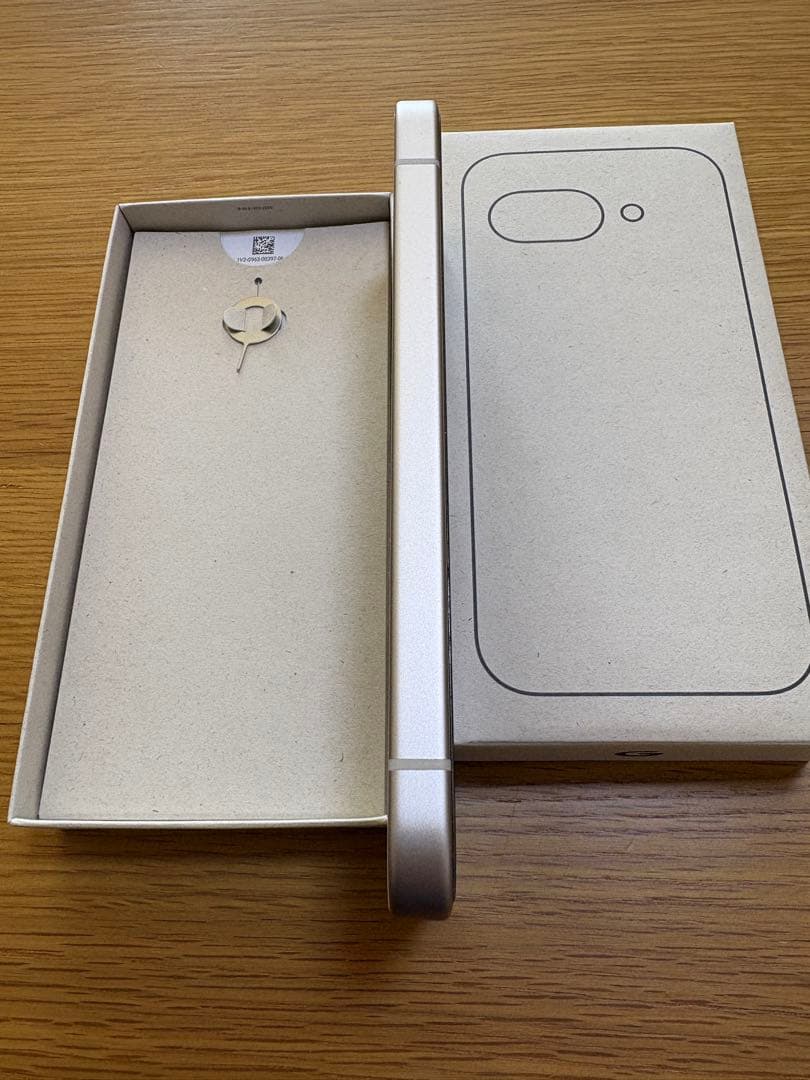 Google Pixel 7a ホワイト 本体auにて購入（数回使用、残債なし）