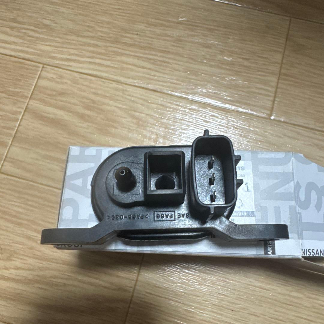 b*y様 Nissan 25085-AA500 S15 シルビアブーストセンサー