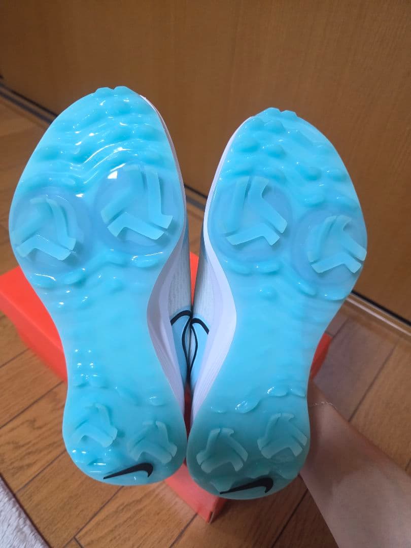★未使用新品★NIKE　ゴルフシューズ　レディース