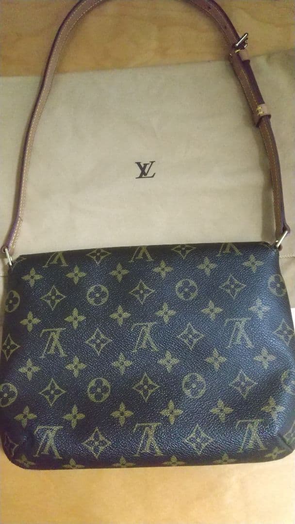 ルイヴィトン　ミュゼット　美品ショルダーハンドバッグ　モノグラム