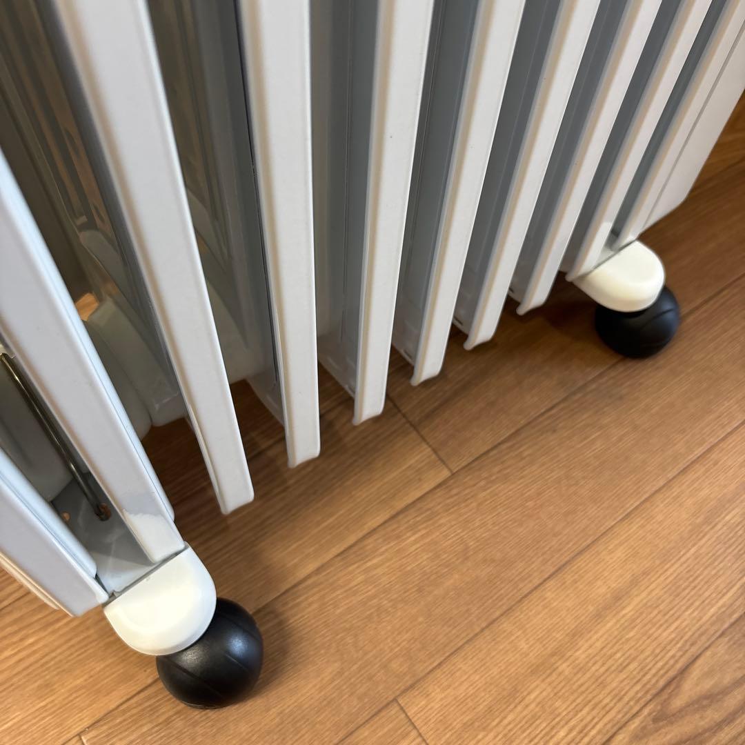 デロンギ　オイルヒーター　RHJ35M1015-BK