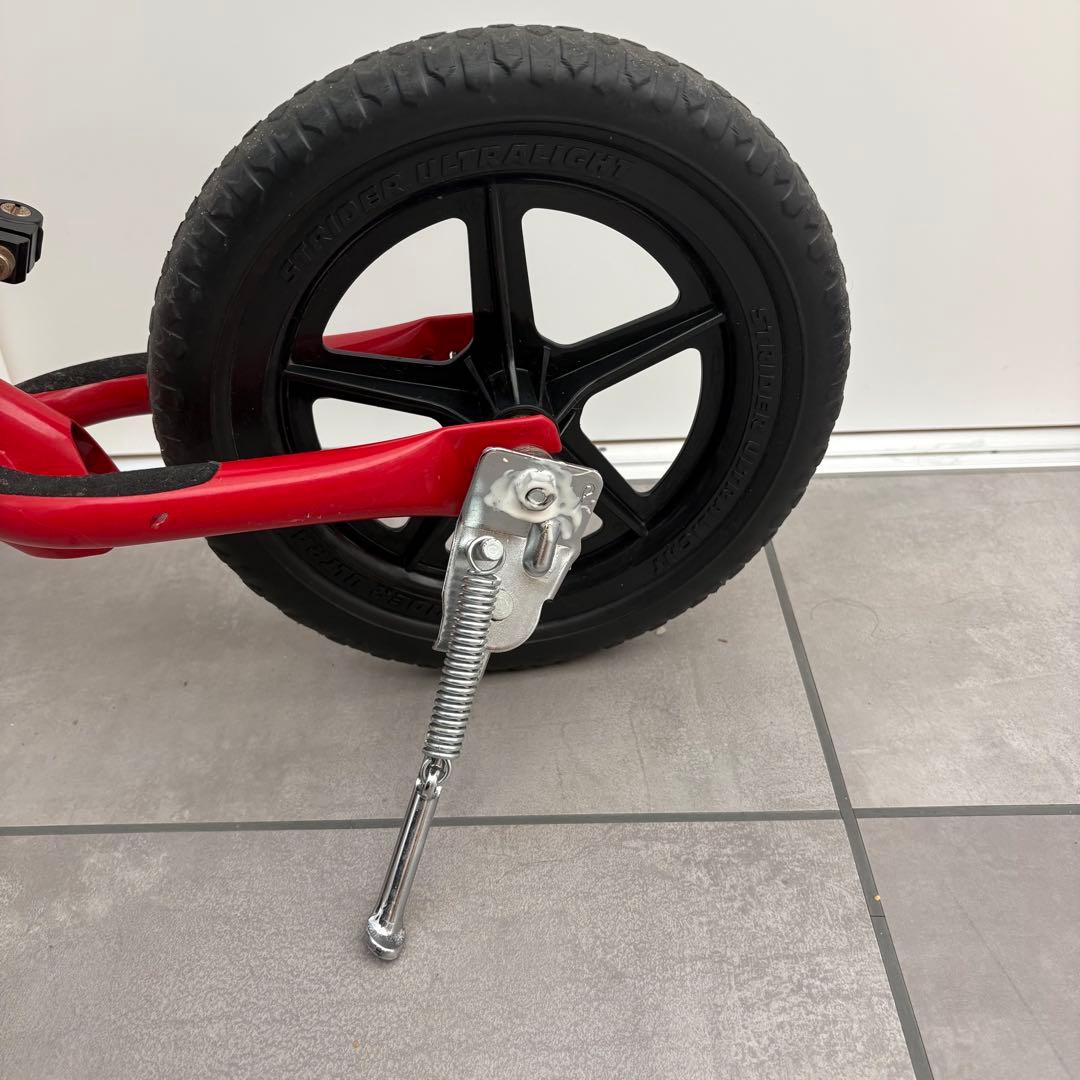 【美品】STRIDER 12 バランスバイク 赤　スポーツタイプ　レッド