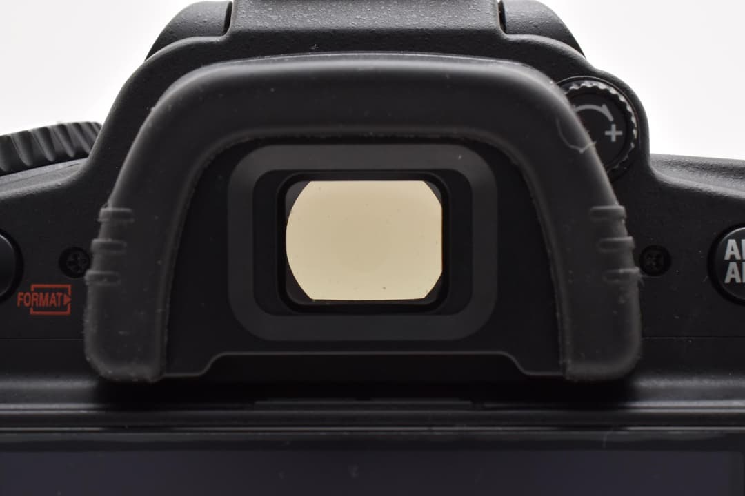 美品 Nikon D90 使用率15％ ボディ #8762