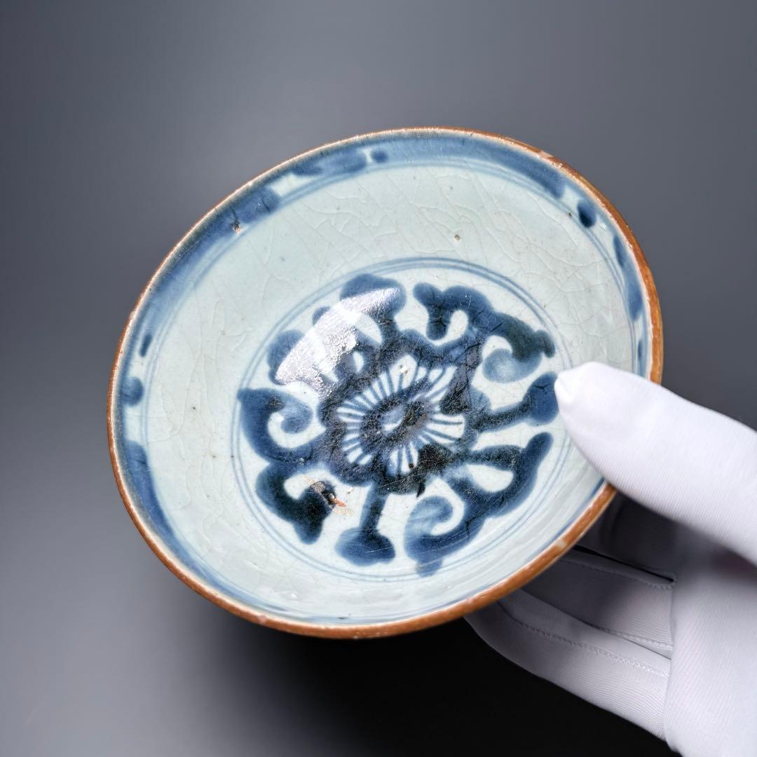 中国美術　青花唐草茶碗　中鉢　明　清　官窯　景徳鎮　古美術　蒐集家旧蔵品