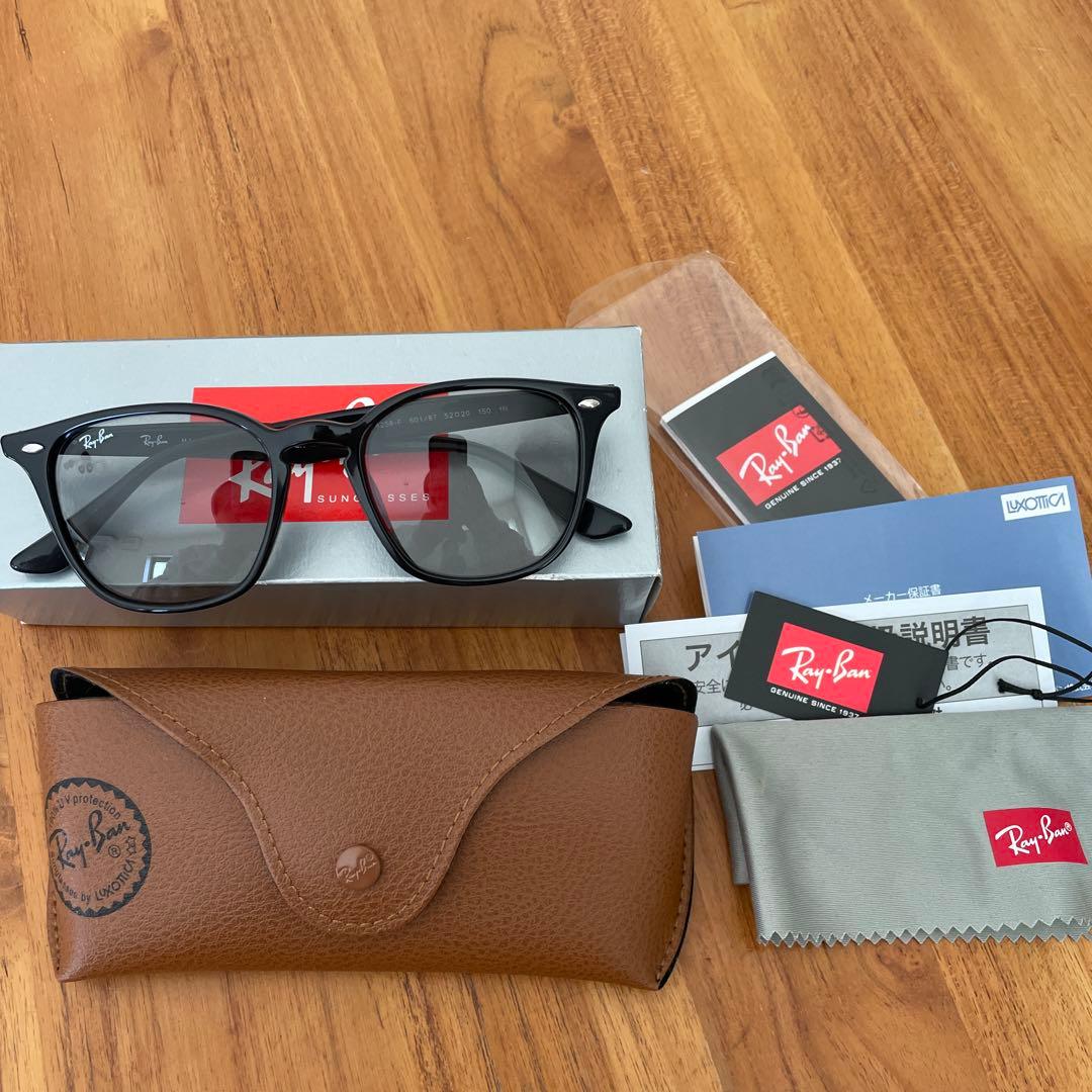 Ray-Ban ボストン型 偏光レンズサングラス ブラック