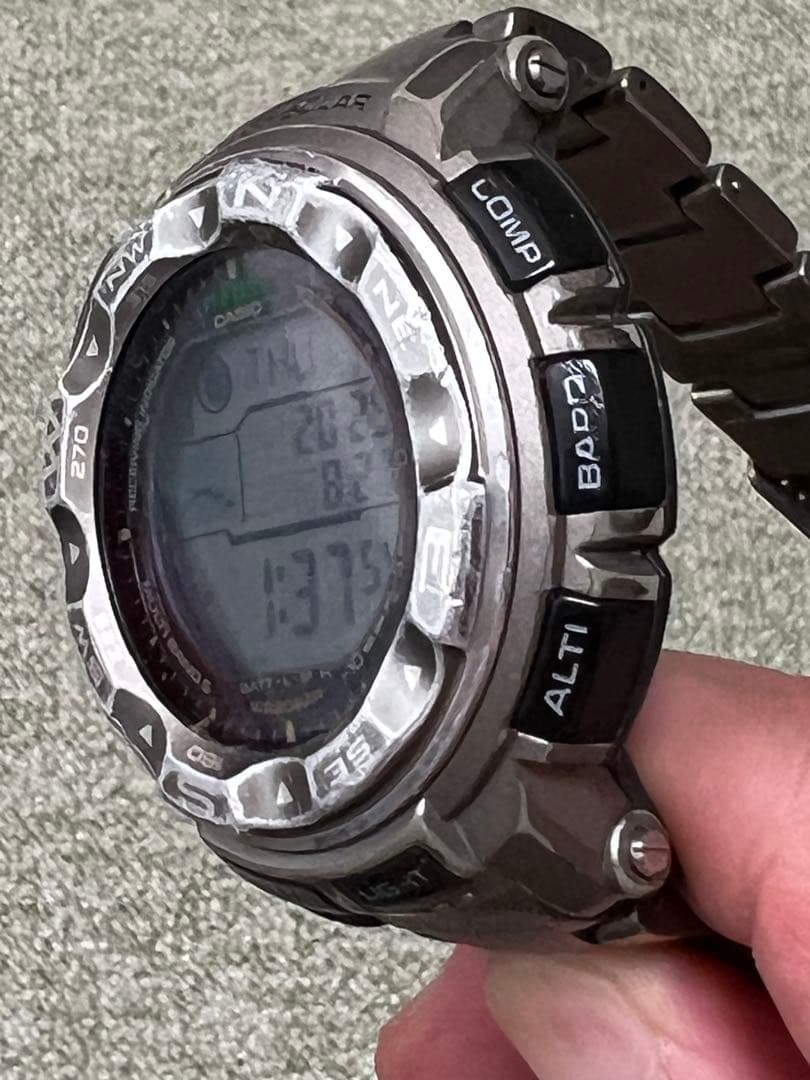 PROTREK PRW-2500t チタン