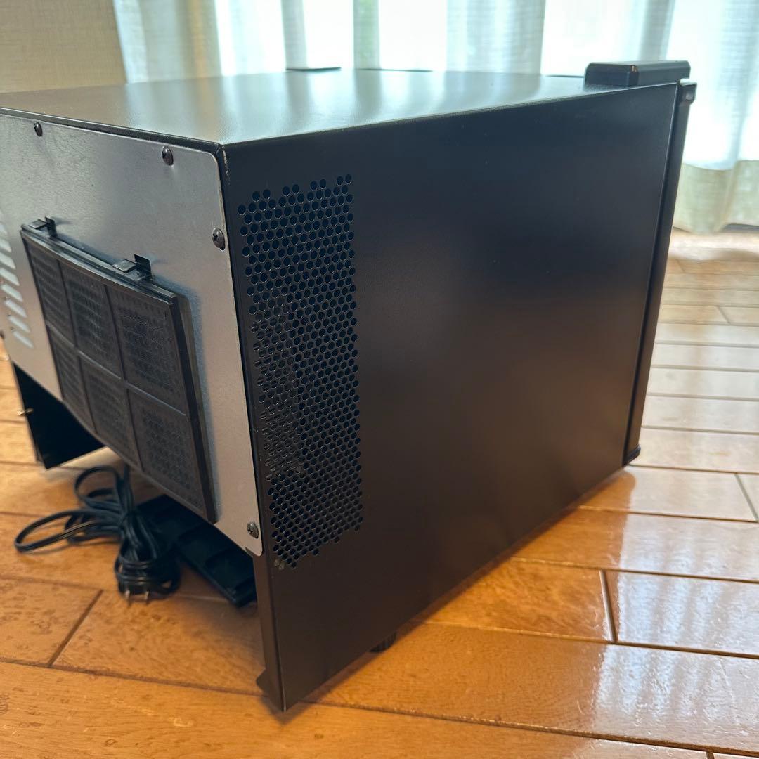 Peltism Proシリーズ　17リットル型小型冷蔵庫