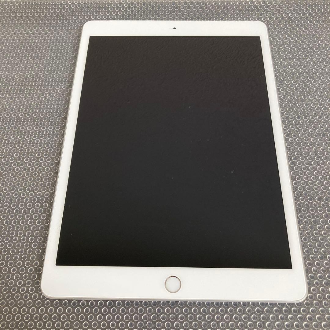 3782【早い者勝ち】外観美品☆iPad8 第8世代 32GB SIMフリー☆