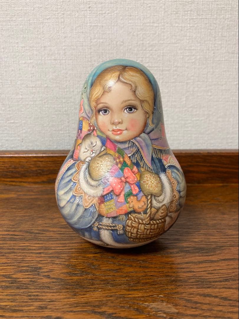 ロシア雑貨☆お起き上がりこぼし♪『冬景色』マトリョーシカ イリーナ作