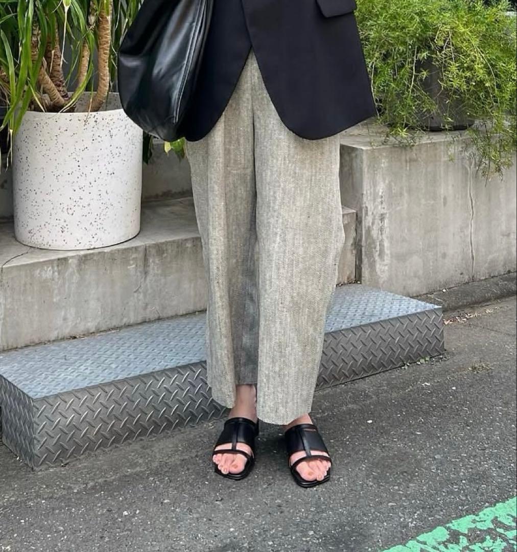 新品未使用KATIM ブラックミュール　37