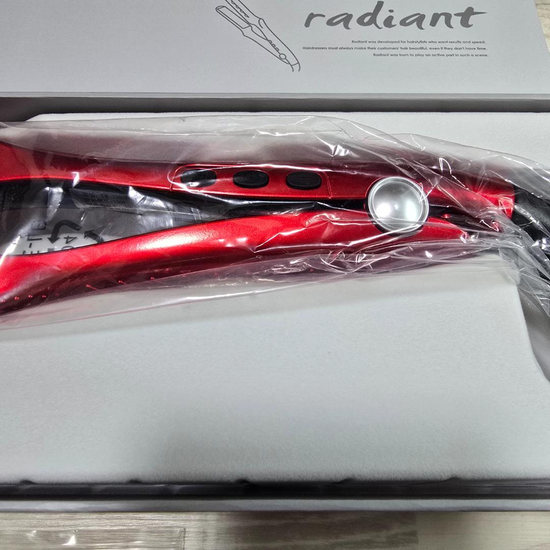 【ラディアント】新品未使用11用月購入　シルクプロヘアアイロン radiant
