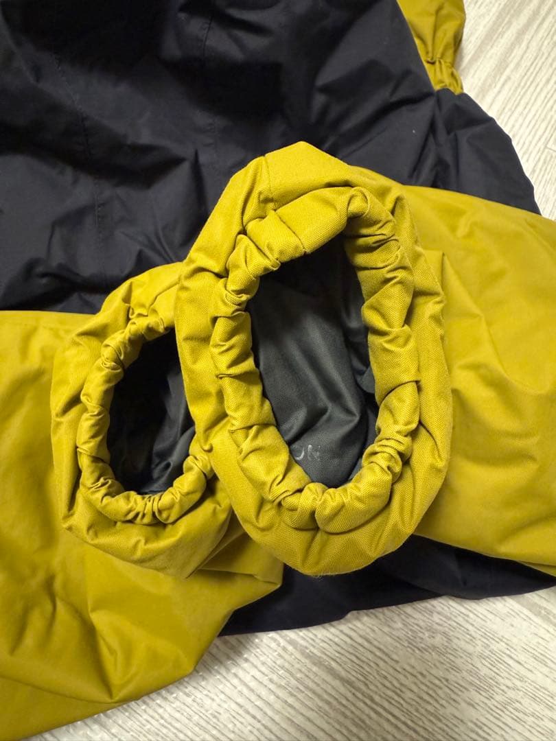 【最終価格】THE NORTH FACE 子供用スノーボードウェア 100