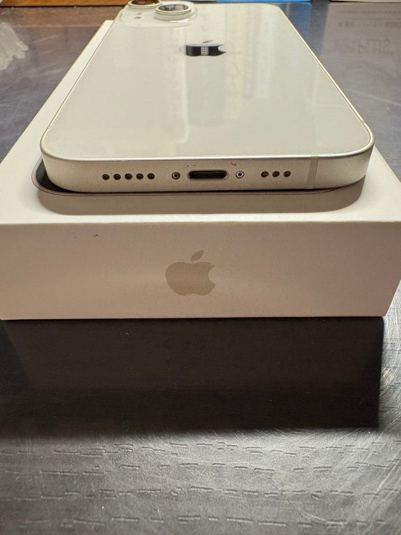 Apple iPhone 14 スターライト 128GB