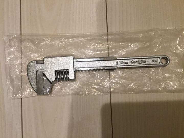 スーパーツール　　モンキーレンチ