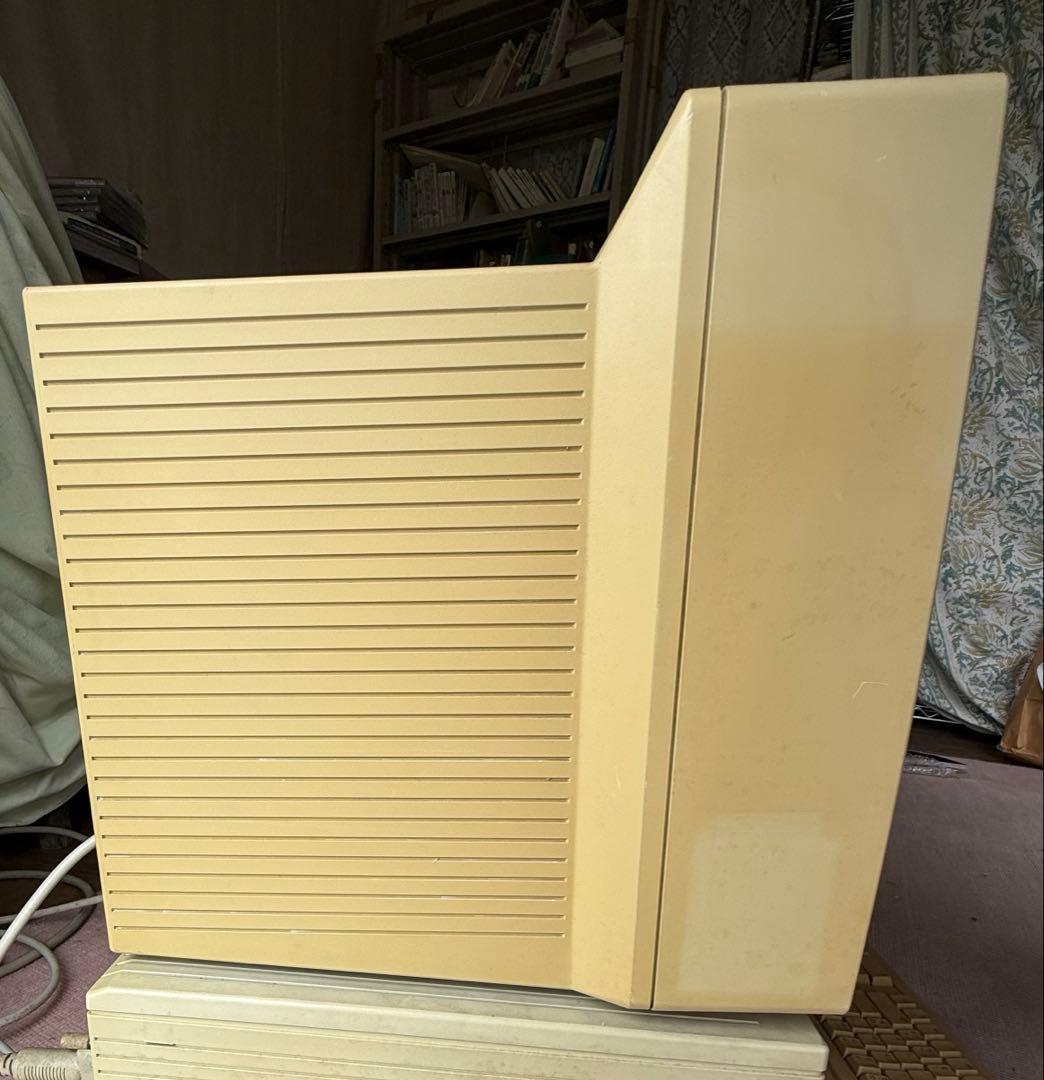 Macデスクトップ Apple Macintosh Portrait Display