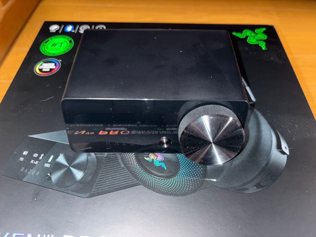 Razer KRAKEN V4 PRO ゲーミングヘッドセット