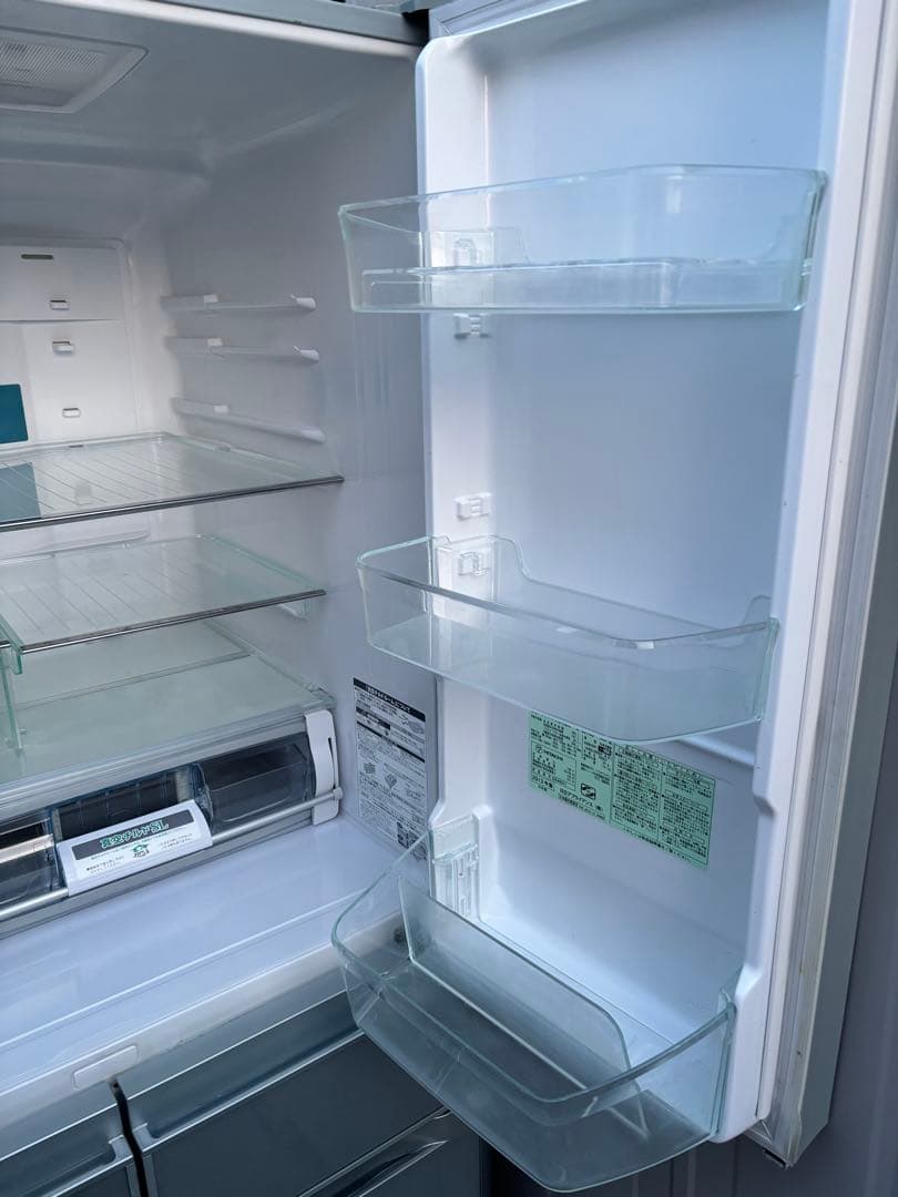 【宮城発】引取限定 近隣配達可能 HITACHI 冷蔵庫 R-C5700