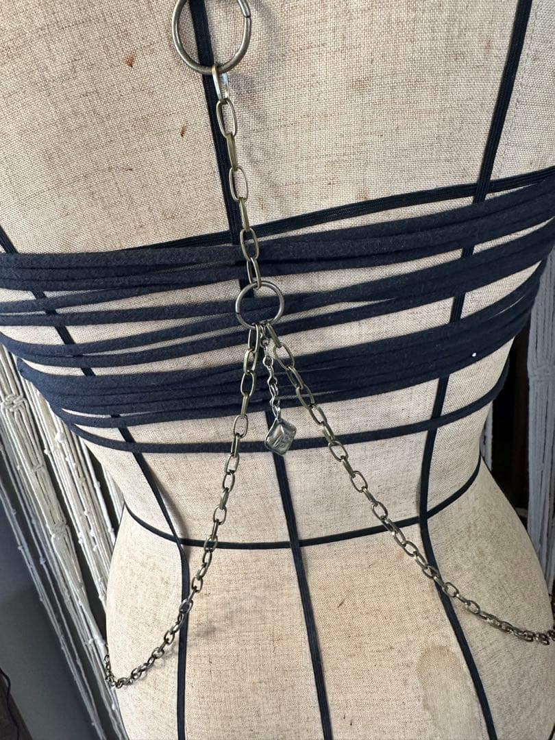 ベリーダンス　トライバル　メダリオン　ボディチェーン